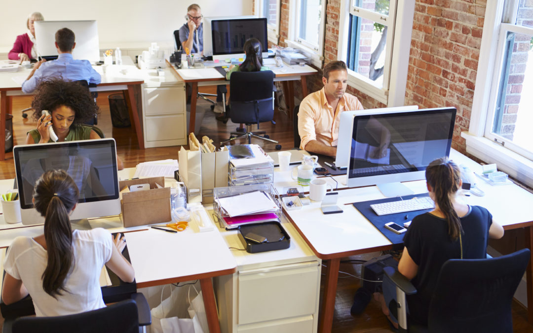What Should You Look for in an Office Desk?